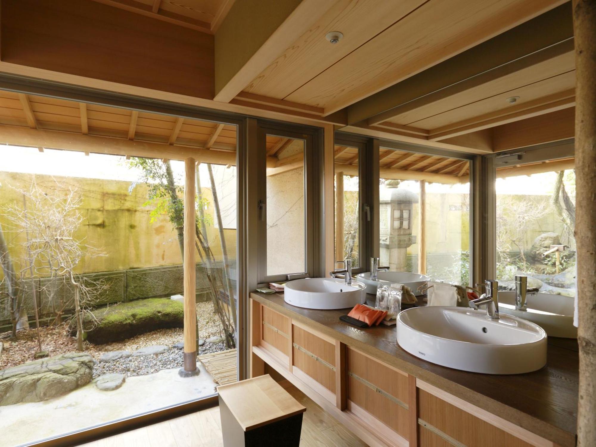 Kinjohro Hotel Kanazawa Luaran gambar