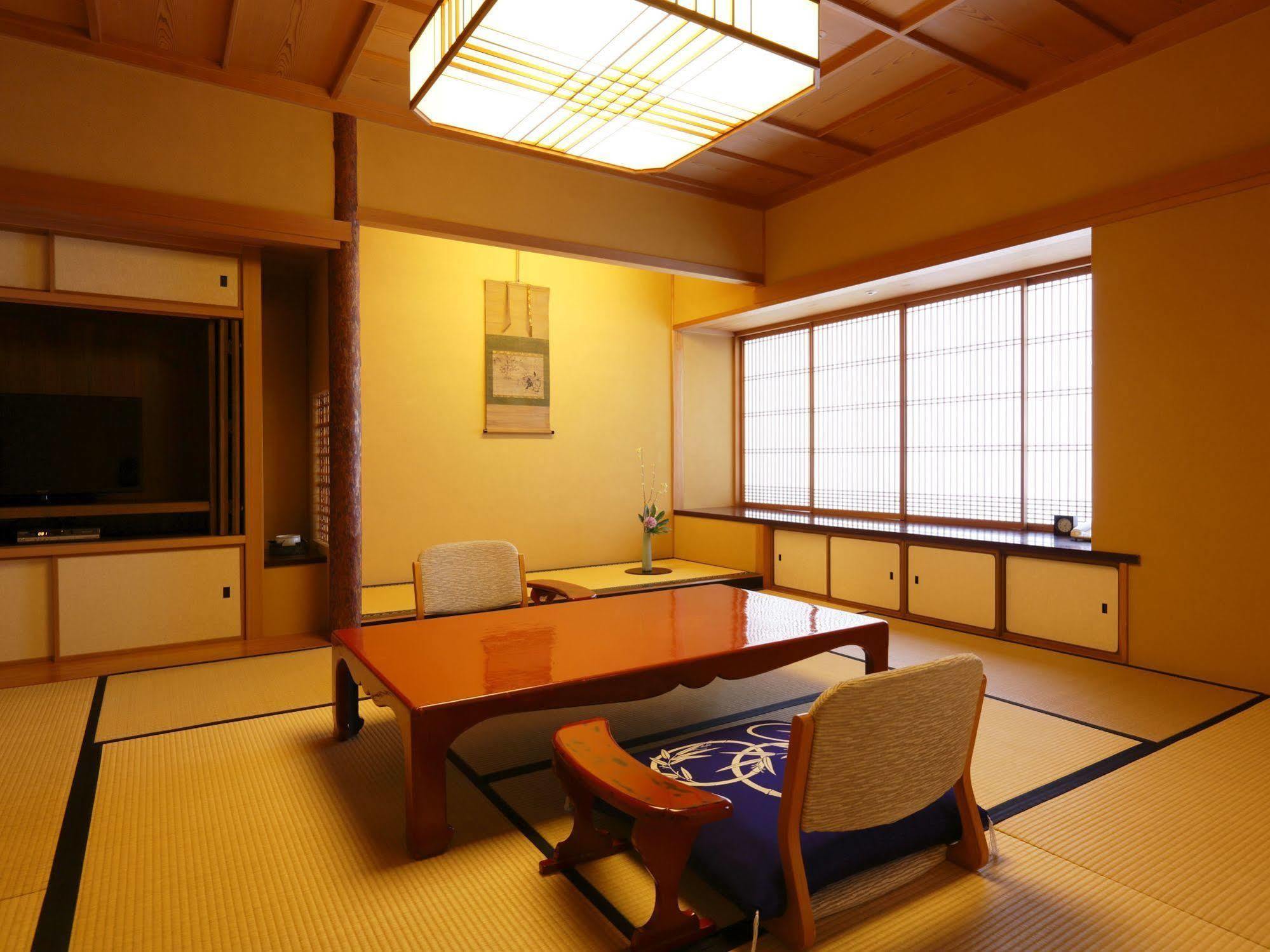 Kinjohro Hotel Kanazawa Luaran gambar